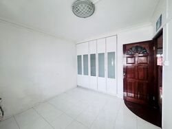 Blk 577 Hougang Avenue 4 (Hougang), HDB Executive #538598971